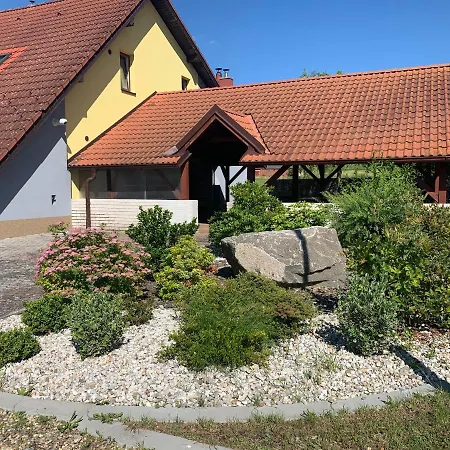 Jaspo Bed & Breakfast Roudna